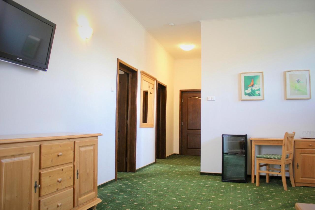 Hotel Alex Sankt Kanzian am Klopeiner See Exterior foto